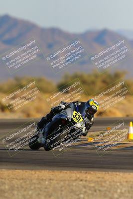 media/Dec-16-2023-CVMA (Sat) [[bb38a358a2]]/Race 11 Amateur Supersport Open/